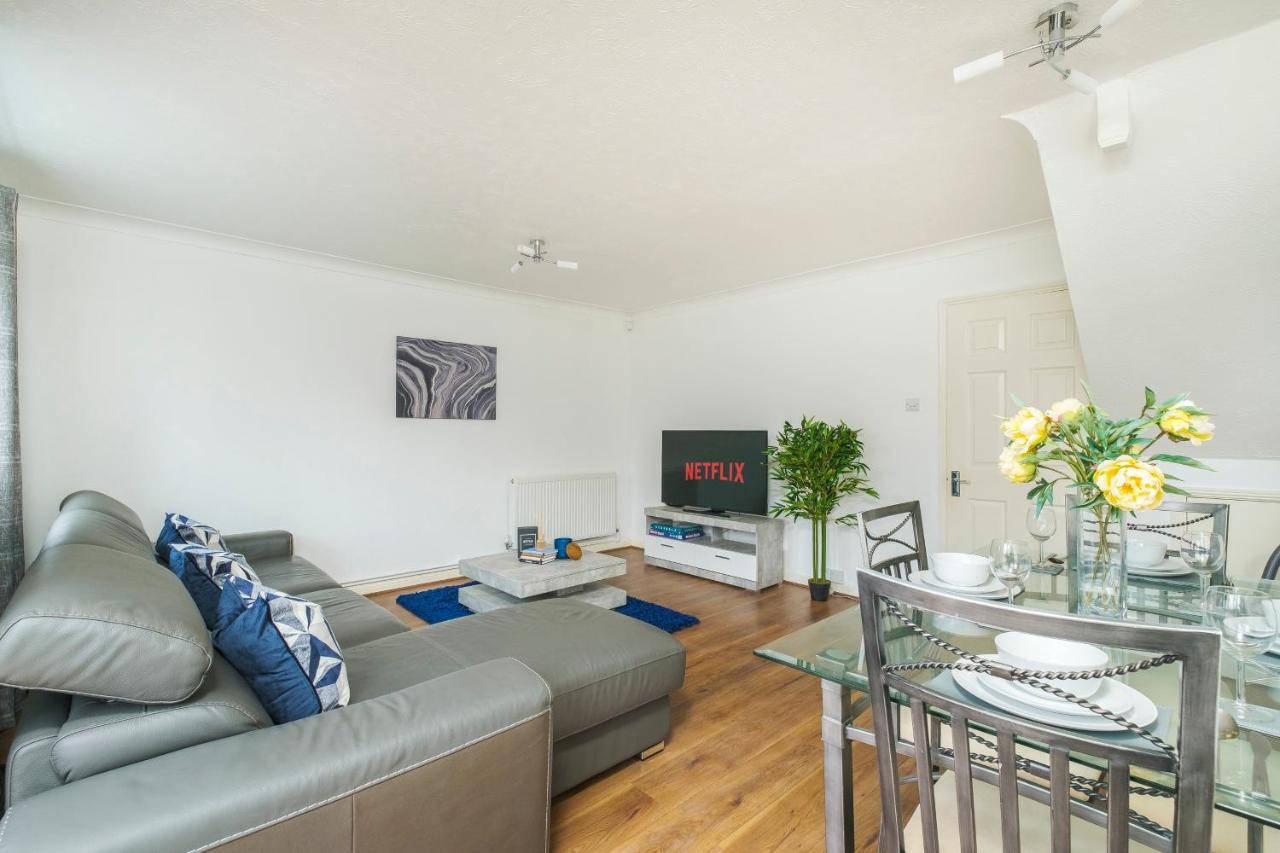 Ferienwohnung Beautiful 3 Bed House With Amazing Views In Dartford, Kent Exterior foto